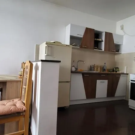 Iris Apartment